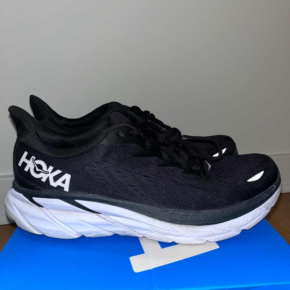 HOKA Men’s Clifton 8 in color Black/White Size 10 regular width~ lightly worn!